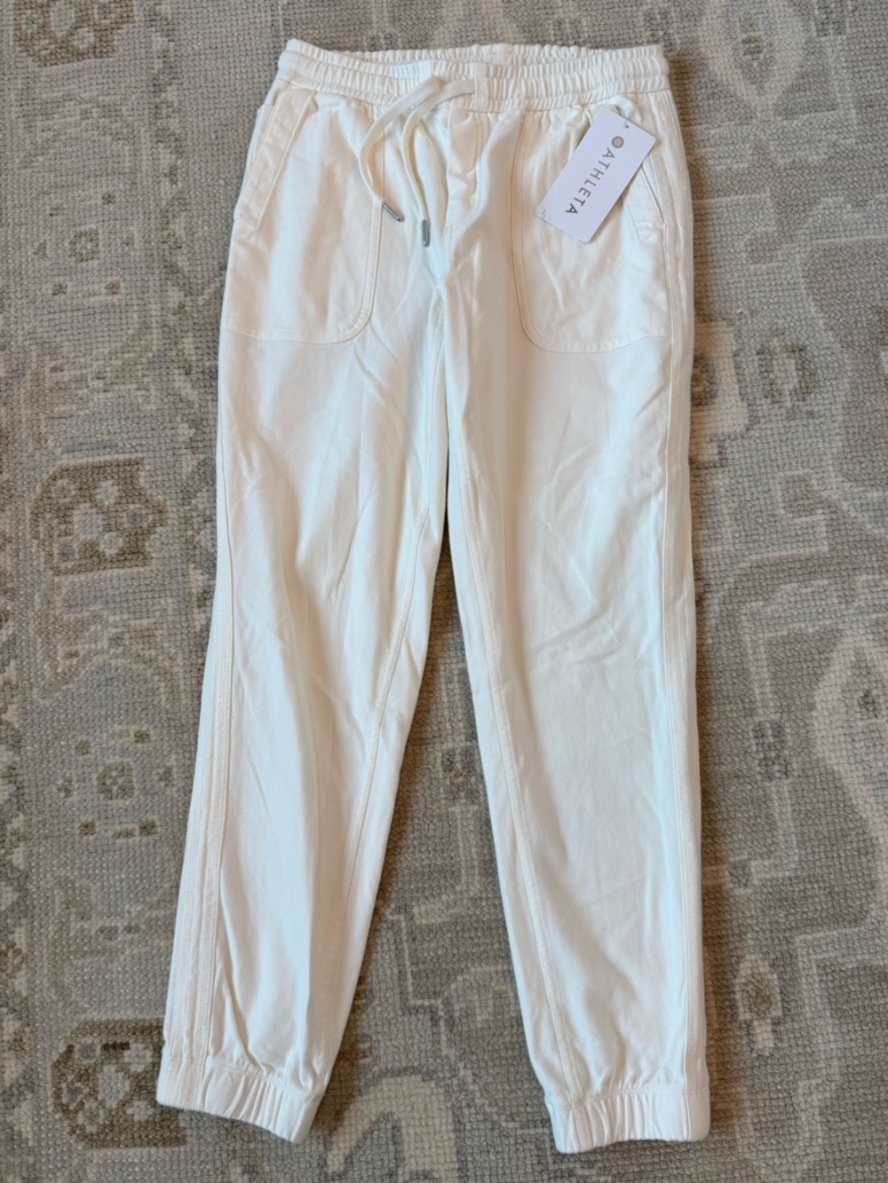 Athleta NEW Women’s Farallon Cream Drawstring Jogger Pants